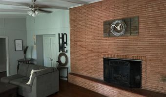 955 Jefferson St E, Sulphur Springs, TX 75482