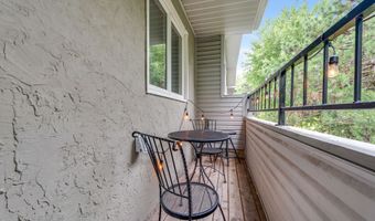 2127 Luann Ln 6, Madison, WI 53713