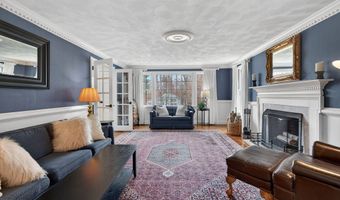 21 Greybirch Rd, Andover, MA 01810