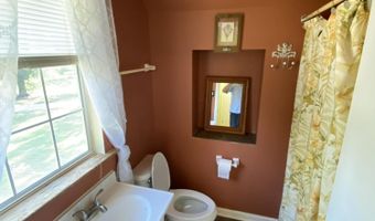 7960 NW County Road 274, Altha, FL 32421