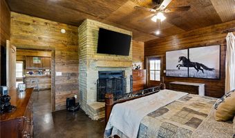 1050 SE 8th St, Atkins, AR 72823