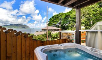 47-132 Iuiu St, Kaneohe, HI 96744