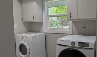 186 Westview Dr, Alma, MI 48801