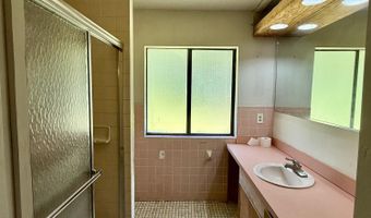 1474 Mandella Rd, Bonneau, SC 29431