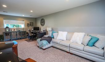 1202 SW 13th Ave, Aberdeen, SD 57401