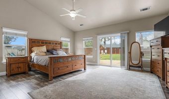 6640 Dixieland Dr, Anderson, CA 96007