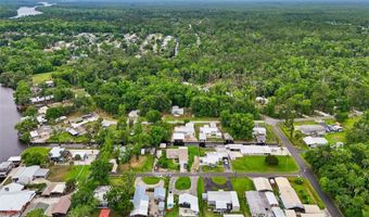 24521 SNAIL Rd, Astor, FL 32102