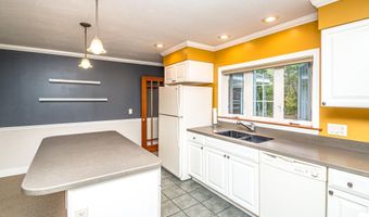 17 The Meadows Rd, Bartlett, NH 03838