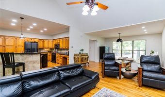 12 Marykirk Ln, Bella Vista, AR 72715