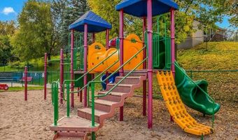 12710 Granger Ct 323, Apple Valley, MN 55124