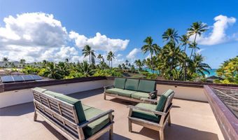 47 Kaapuni Dr, Kailua, HI 96734