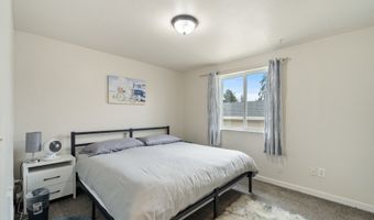 6670 SEATTLE Ave, Bay City, OR 97107
