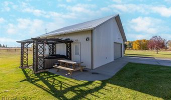 395 Parker Dr, Belgrade, MT 59714