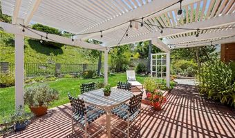 6632 E Leafwood Dr, Anaheim, CA 92807