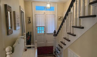 283 Webster St, Alderson, WV 24910