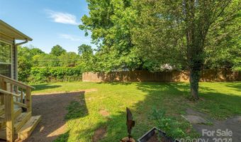 6 Eva Cir, Asheville, NC 28806