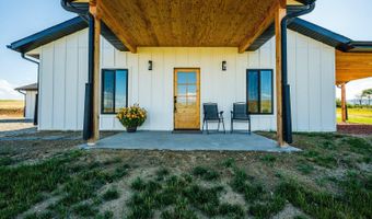 16 Peak View Dr, Buffalo, WY 82834