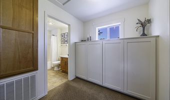 45 Brooks Ln, Ashland, OR 97520