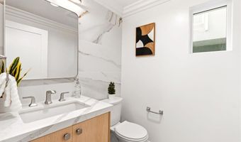 212 S Pacific St, Oceanside, CA 92054