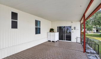 26 Leisure Dr, Auburndale, FL 33823