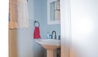 12 Eagle Rock Hl 12, Bethel, CT 06801