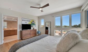 3097 Madison St 402, Carlsbad, CA 92008