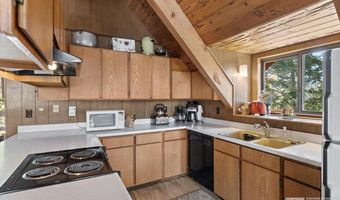 592 Douglas Ct, Incline Village, NV 89451