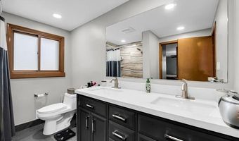 23370 Outer Dr, Allen Park, MI 48101