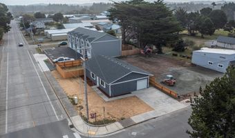 1105 Baltimore Ave SE, Bandon, OR 97411