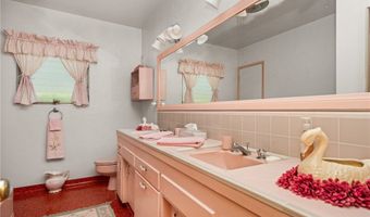 500 N Meadowbrook Pl, Anaheim, CA 92801