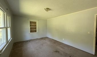 2398 Hotel St, Alcolu, SC 29001