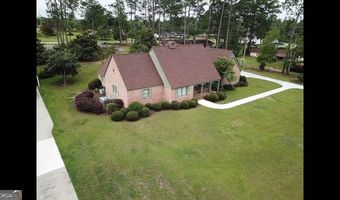 220 Lakeshore Dr, Alma, GA 31510