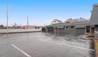 150 Burnside St, Cranston, RI 02910