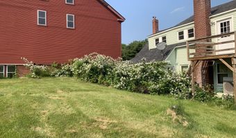 57 Oxford St, Augusta, ME 04330
