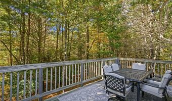 774 Cooper Rd, Glocester, RI 02814