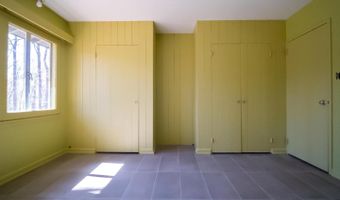 4313 WOODLARK Dr, Annandale, VA 22003