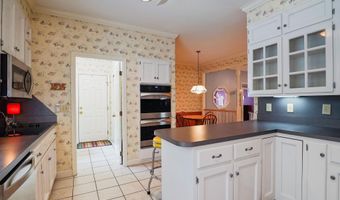 303 CHESTNUT Ln, Alabaster, AL 35007