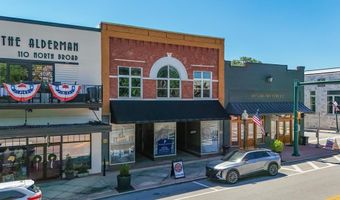 106 Broad St, Bainbridge, GA 39817