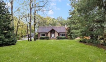 67 Daniel Dr, North Kingstown, RI 02852