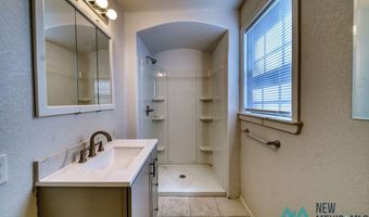 1403 A W Fox St, Carlsbad, NM 88220