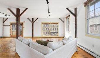 116 Birge St 3, Brattleboro, VT 05301