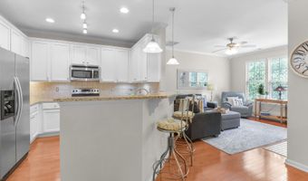 109 Haybarn Ct, Apex, NC 27502