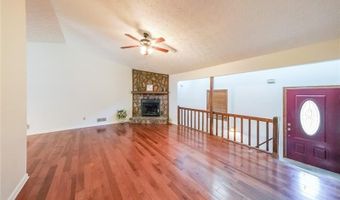 1046 SUMMER Hl, Acworth, GA 30102