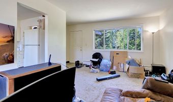 7441 Glade Pl, Anchorage, AK 99518