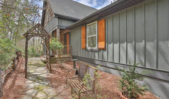 1620 Buckberry Dr N, Sapphire, NC 28774