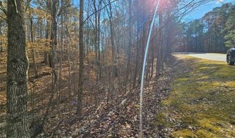 245 Windermere Pkwy W, Alexander City, AL 35010