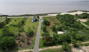 5039 Ioor Ave, Bay St. Louis, MS 39520