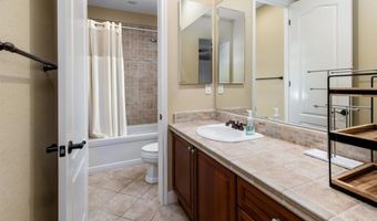 6851 Helenite Pl, Carlsbad, CA 92009