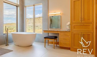 21 Tailwinds Dr, Cody, WY 82414