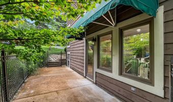 436 Shadowridge Ct, Ballwin, MO 63011